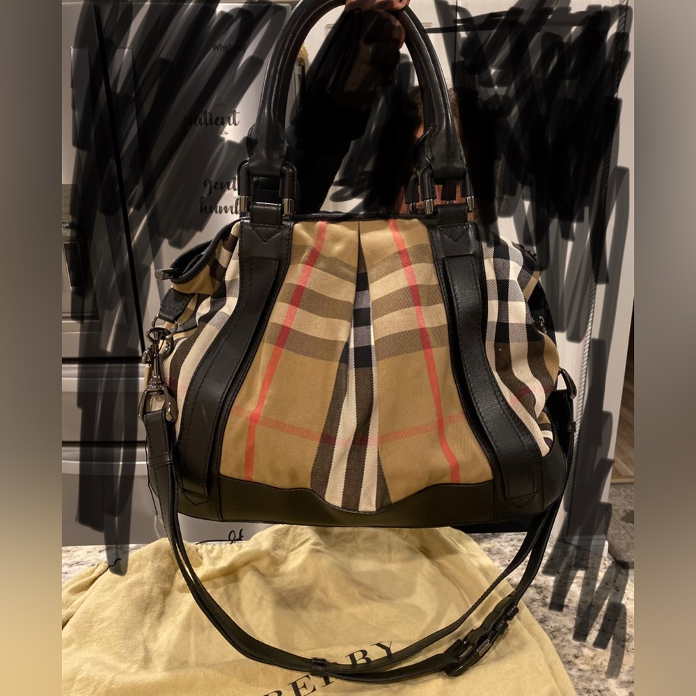 BURBERRY NOVA CHECK LADGE CROSSBODY BAG